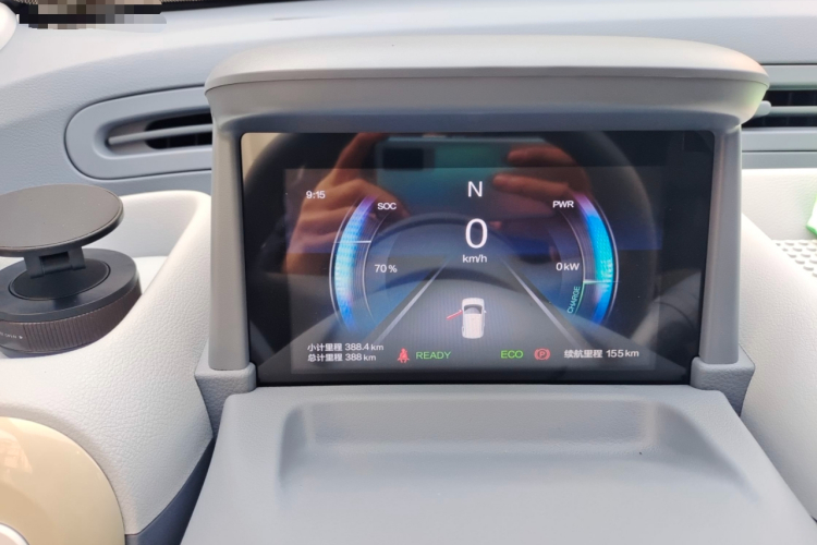 奔腾小马 2025款 222km 灵动马中控内饰14