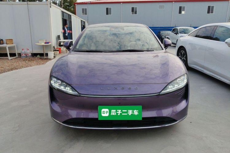 鸿蒙智行 智界S7 2024款 Pro 后驱长航版车身外观2