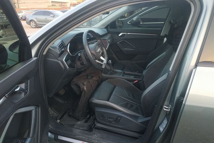 奥迪Q3 Sportback 2023款 40 TFSI 时尚型中控内饰7003