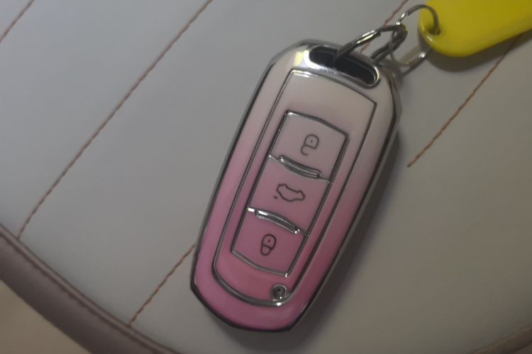 吉利银河 2024款 熊猫mini 200km 耐力熊中控内饰11