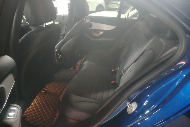 奔驰C级 2020款 C 260 运动版中控内饰7004