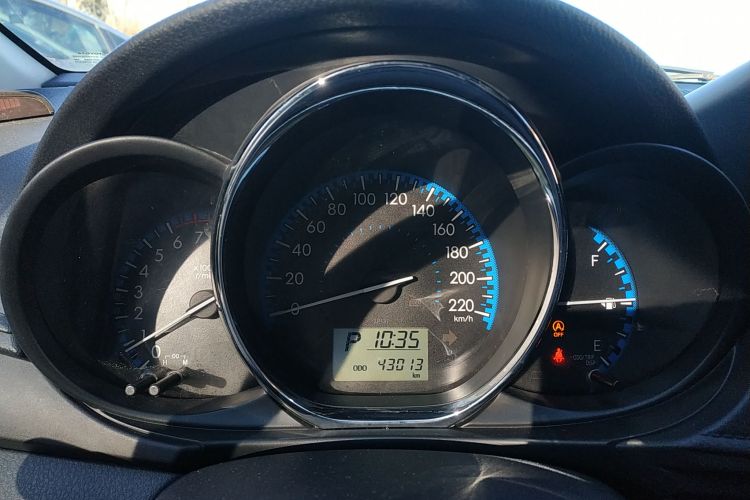 丰田 威驰FS 2017款 1.5L CVT锋驰版中控内饰14