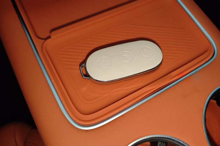 理想汽车 理想L7 2023款 Air中控内饰7001