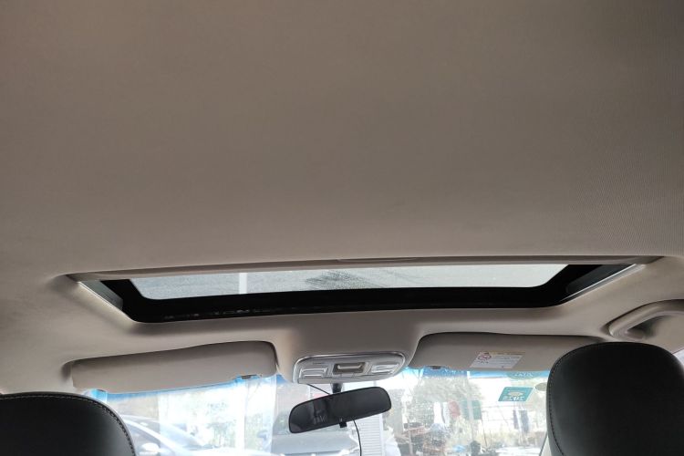 吉利汽车 帝豪GL 2017款 1.8L 手动精英型局部细节22