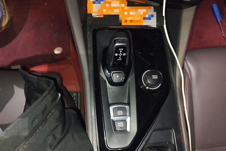 领克02新能源 2019款 1.5T PHEV Pro中控内饰18