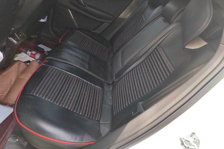 领克06 2023款 Remix 1.5T 劲Halo中控内饰21