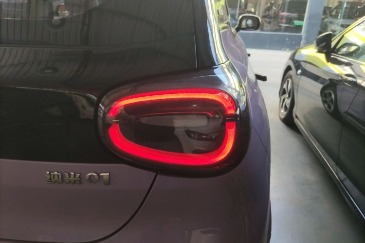 东风纳米 纳米01 2024款 焕新版 430 Plus智+车身外观9