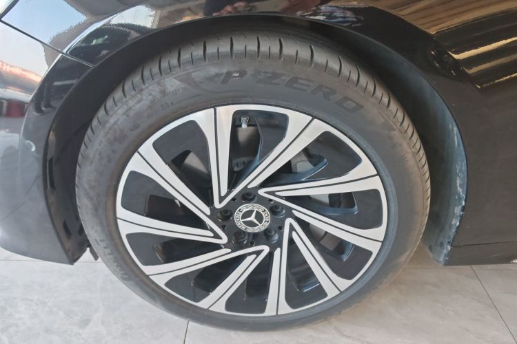 奔驰E级 2024款 E 300 L 豪华型车身外观6007