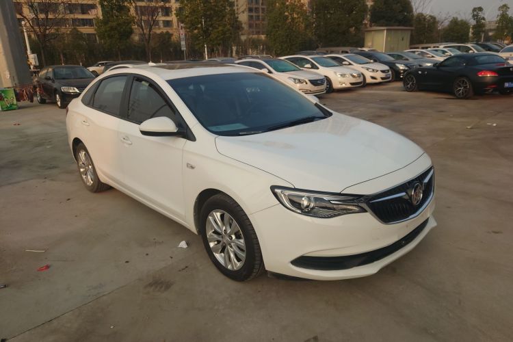 别克 英朗 2018款 15T 双离合精英型 国V车身外观3