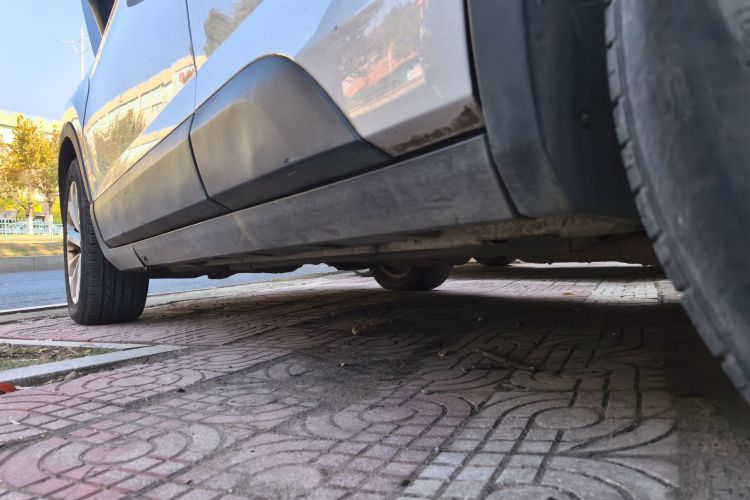 中华V3 2016款 1.5L 手动智能型局部细节9002