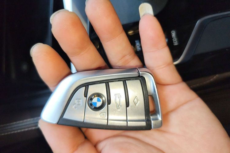 宝马5系 2020款 530Li 领先型 豪华套装中控内饰7001