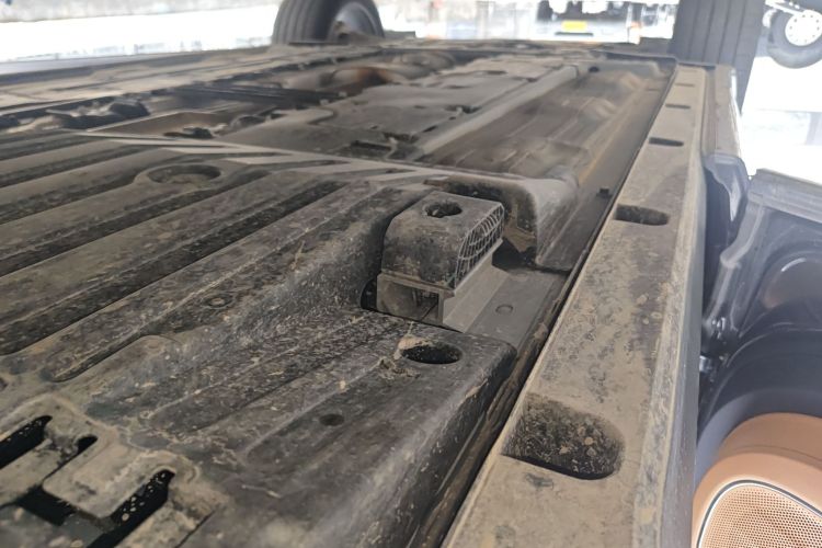 领克09 2024款 2.0T 四驱运动版 五座局部细节9002