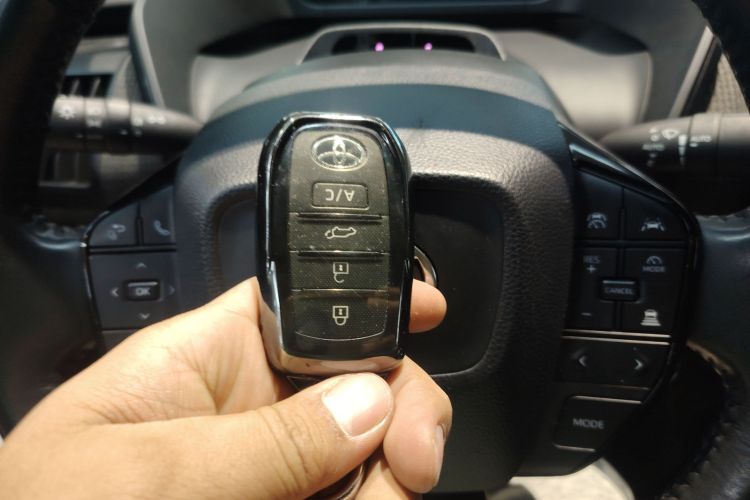 广汽丰田bZ4X 2022款 X-MODE 四驱Ultra中控内饰7001