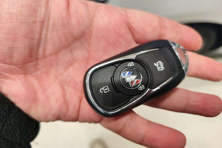 别克 威朗 2023款 Pro GS 疾风版中控内饰11