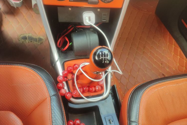 大众 捷达 2015款 质惠版 1.6L 手动时尚型中控内饰18