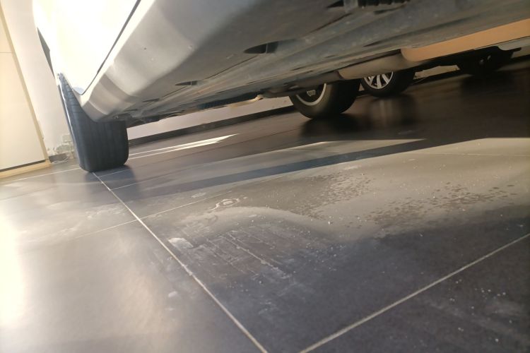 奔驰GLC 2020款 GLC 260 L 4MATIC 动感型局部细节9001