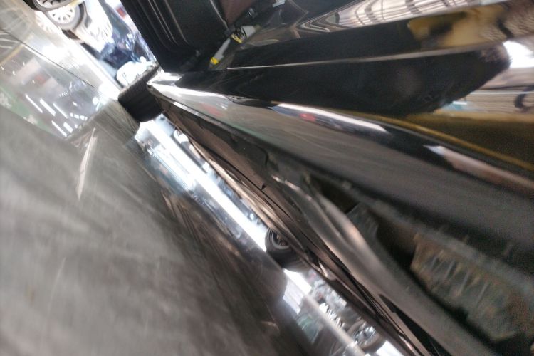 宝马5系 2018款 改款 530Li 尊享型 豪华套装局部细节9002