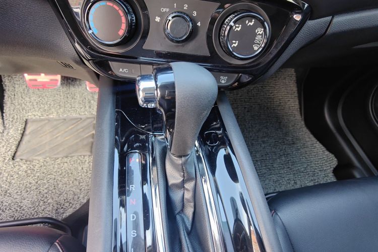 本田 缤智 2017款 1.5L CVT两驱舒适型局部细节18