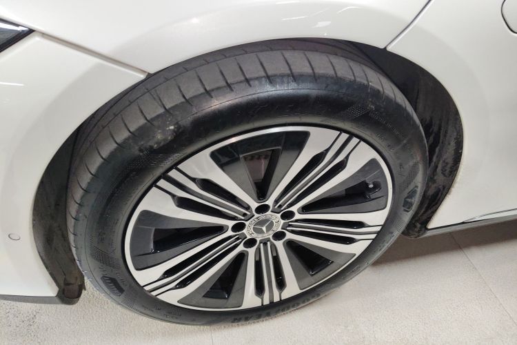 奔驰EQS 2022款 450+ 先锋版车身外观6007