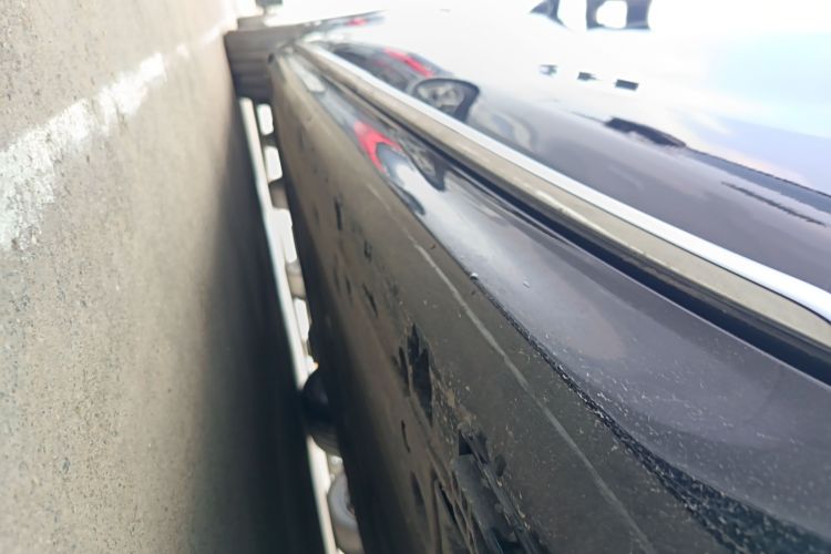 鸿蒙智行 享界S9 2024款 纯电 Max 后驱长航版局部细节9002