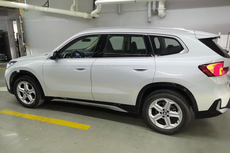 宝马X1 2023款 sDrive20Li X设计套装车身外观4