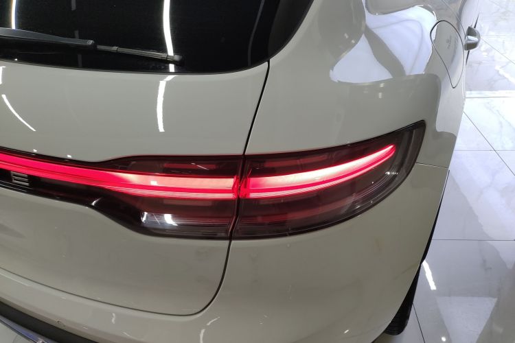 保时捷 2022款 Macan 2.0T车身外观6006