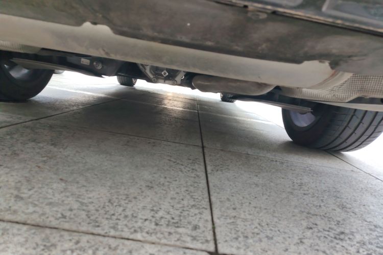 宝马3系 2024款 325i M运动套装局部细节9009