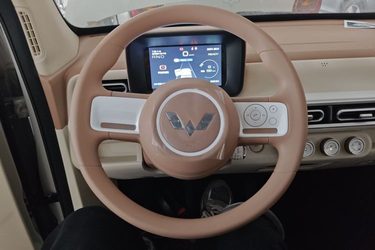 五菱汽车 宏光MINIEV 2024款 第三代 215km 青春版中控内饰13