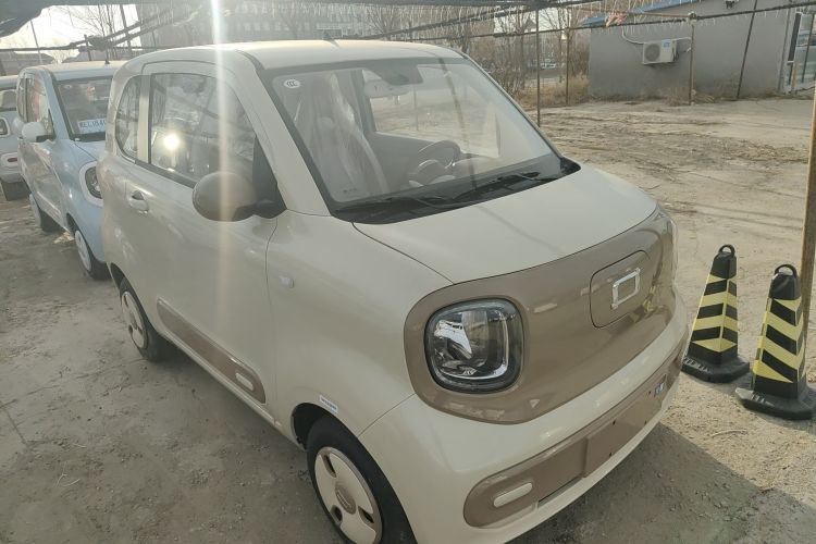 奔腾小马 2026款 222km 萌趣马 Plus车身外观3