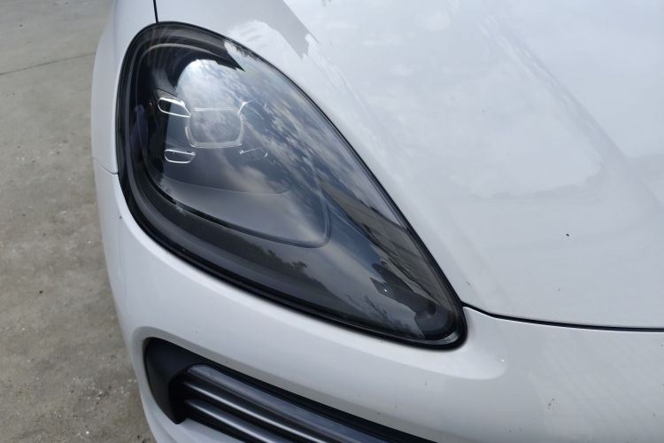 保时捷 2018款 Cayenne 3.0T车身外观6006