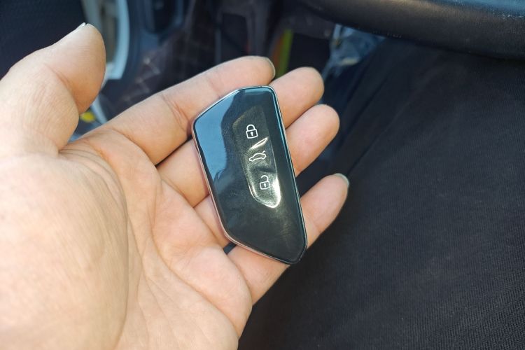 大众 高尔夫 2021款 280TSI DSG Pro中控内饰7001