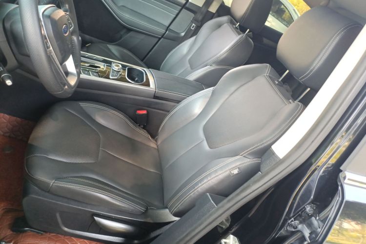 福特 领界 2019款 EcoBoost 145 CVT铂领型 国VI局部细节19