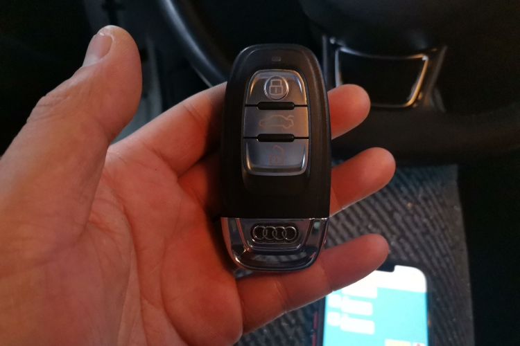 奥迪A4L 2015款 35 TFSI 自动标准型中控内饰7001