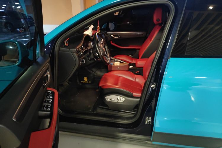 保时捷 2020款 Macan 2.0T中控内饰20