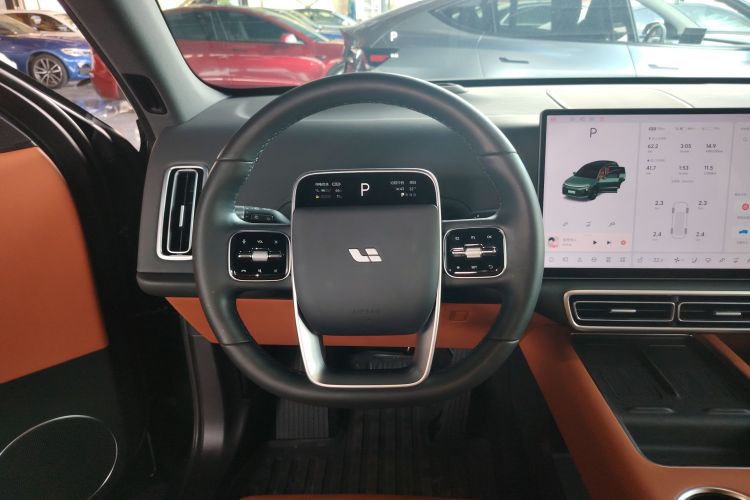 理想汽车 理想L6 2024款 Pro中控内饰13