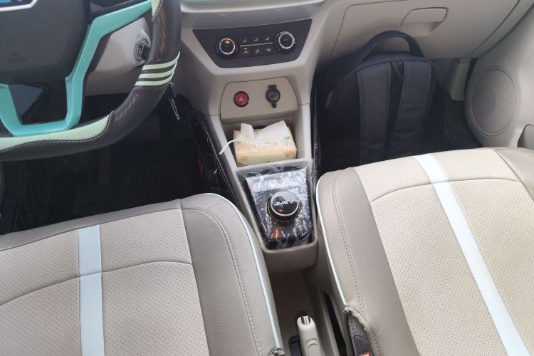 江铃集团新能源 易至EV2 2024款 201km 舒适型中控内饰18