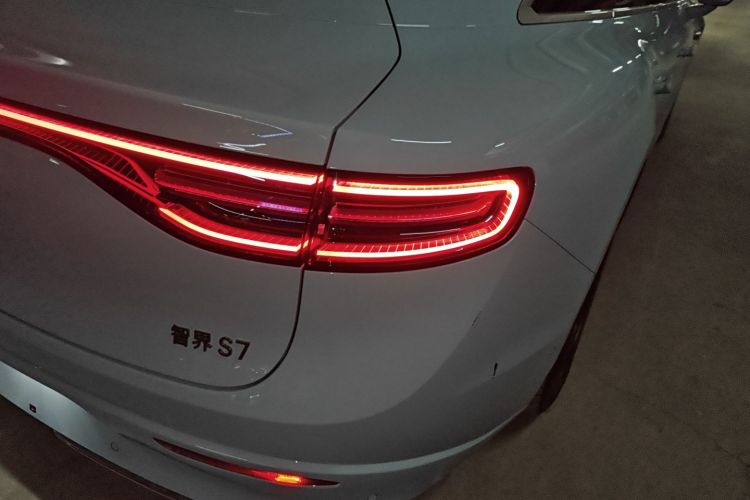鸿蒙智行 智界S7 2025款 705km Pro局部细节9003