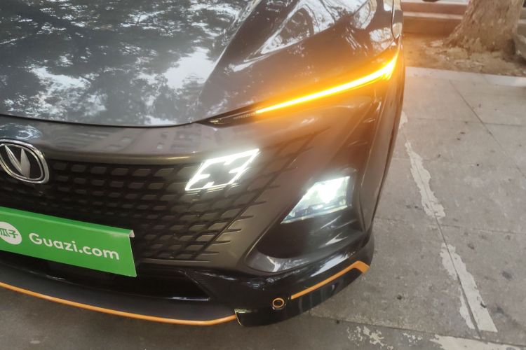 长安UNI-T 2022款 1.5T 运动版 尊贵型局部细节36