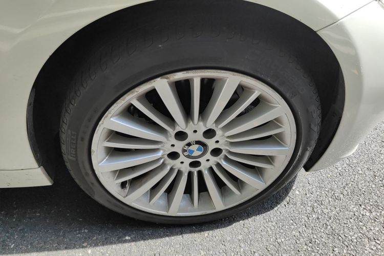 宝马3系 2018款 320Li 时尚型车身外观10