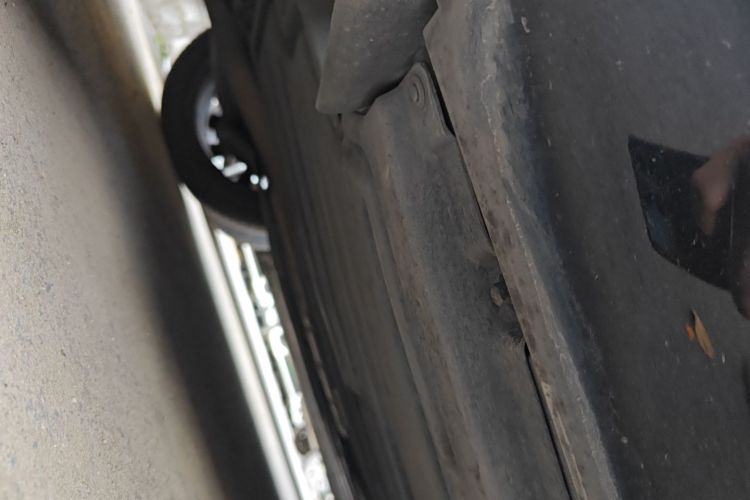 奔驰E级 2017款 E 300 L 豪华型局部细节9002