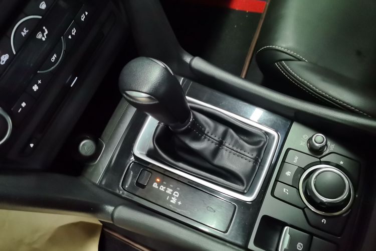 马自达3 昂克赛拉 2017款 三厢 1.5L 自动豪华型 国VI中控内饰18