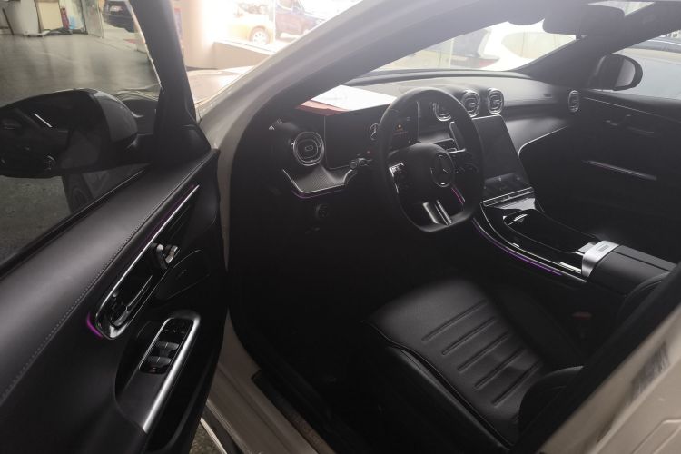 奔驰C级 2024款 改款 C 200 L 运动版中控内饰20