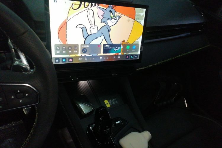 领克03 2023款 2.0TD DCT劲Pro中控内饰16