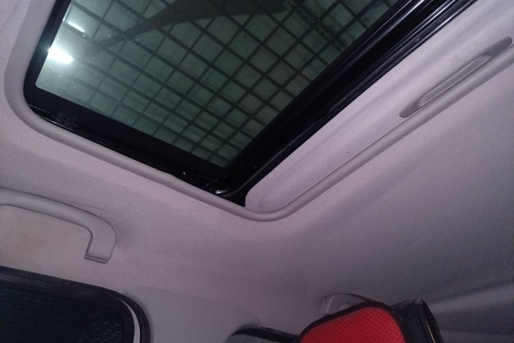 名爵3 2014款 1.5L AMT精英版中控内饰22