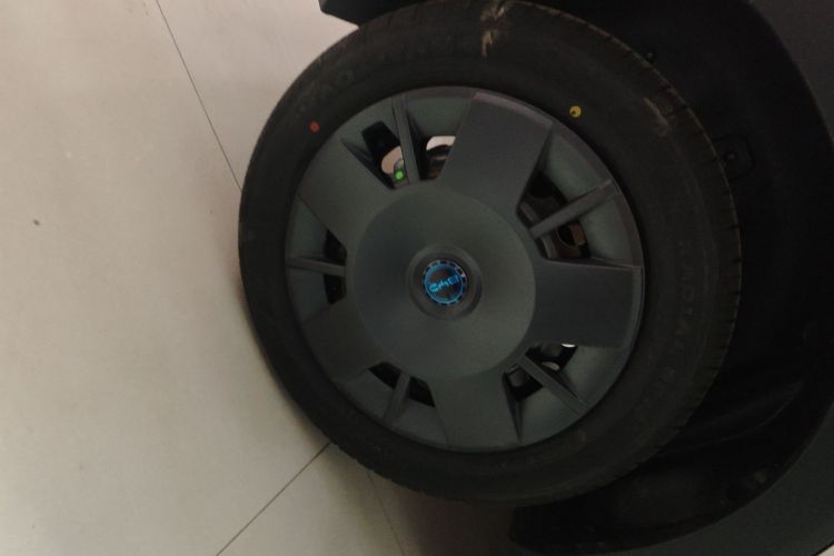 比亚迪 海鸥 2025款 智驾版 305km 活力版车身外观6008