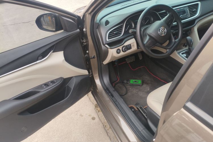 别克 英朗 2017款 15N 自动精英型中控内饰20