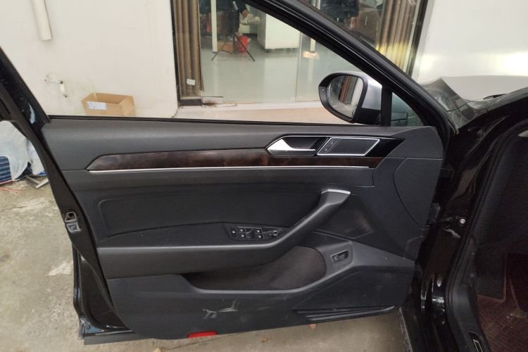 大众 迈腾 2019款 330TSI DSG 领先型 国VI中控内饰7007