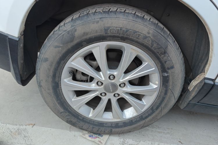 哈弗H6 2018款 运动版 1.5T 自动两驱精英型 国V车身外观6008