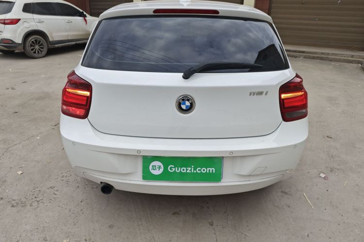 宝马1系(进口) 2013款 改款 116i 领先型车身外观6