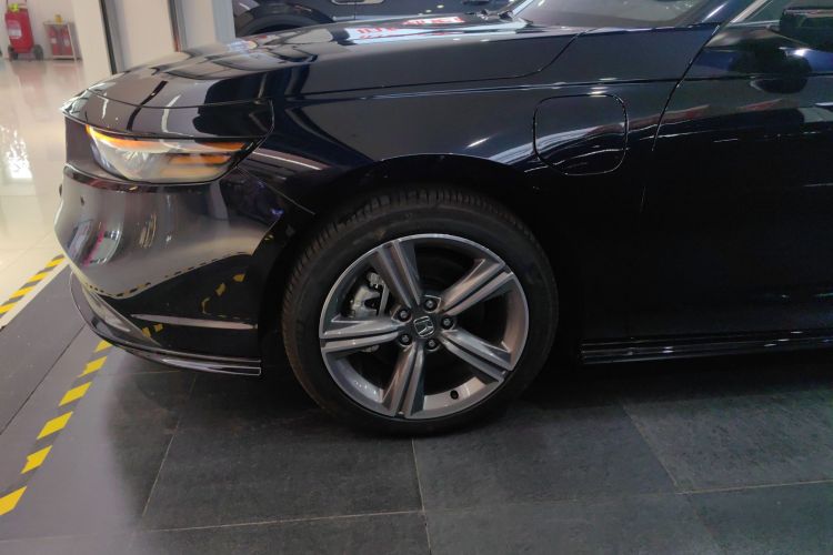 本田 雅阁新能源 2023款 2.0L e:PHEV 尊贵版车身外观6007